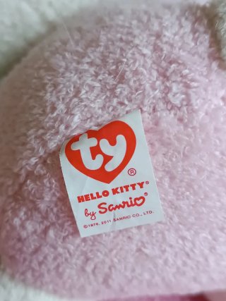 Peluche Hello Kitty Sanrio 18cm