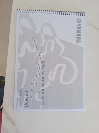 Yamaha Xmax 250cc Negra/Plata.