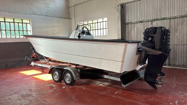 Planeadora Acha Gallega 6.90m
