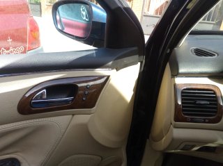 Peugeot 607 2003