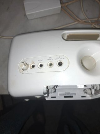 Altavoz Creative Negro y Blanco