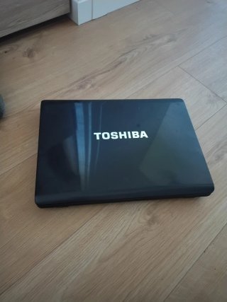 Portatile Toshiba Argento e Nero