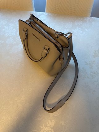 Bolso Michael Kors Beige-original, comprado en ECI