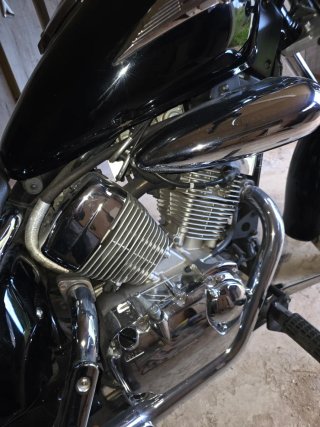 Suzuki Intruder 250 - 43221 km