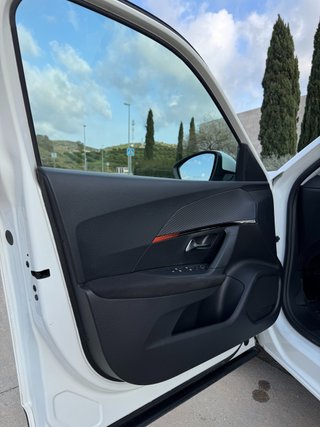 Peugeot 2008 1.5 BlueHDi | Nacional | Diésel |2021