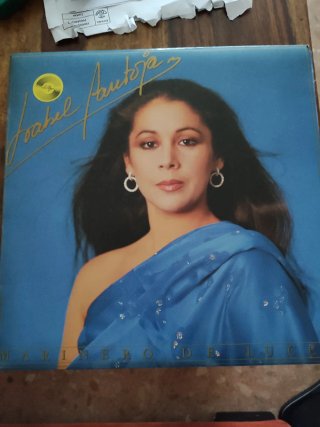 Discos de vinilo y película VHS