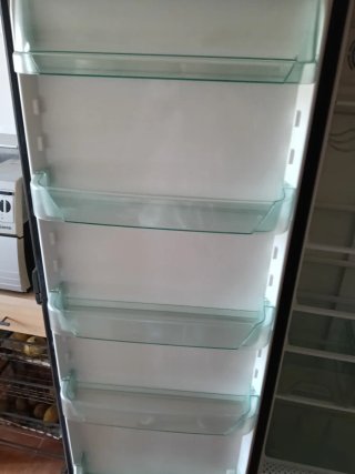 Nevera Electrolux acero, 1.80m