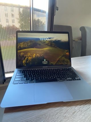 MacBook Air 2020 Plata/Gris Espacial de 256GB SSD