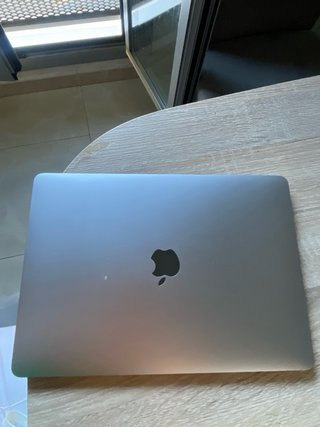MacBook Air 2020 Plata/Gris Espacial de 256GB SSD