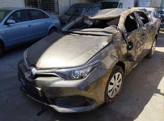 Tapa motor 126010y010 toyota auris 1.4 d-4d 223923