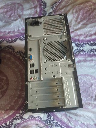 Acer Aspire TC-705 Ordenador Sobremesa