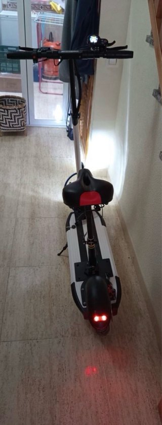Patinete Eléctrico con Asiento (se puede quitar)