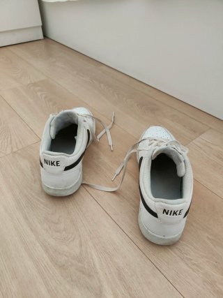 Nike Court Vision Low