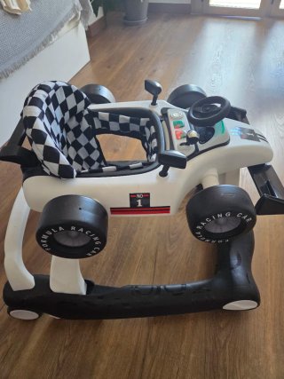 Andador infantil coche de carreras