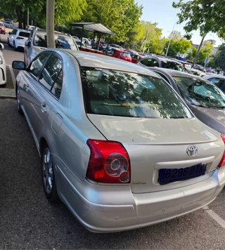 Toyota Avensis 2005