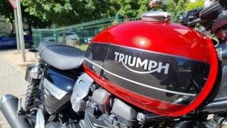 Triumph Speed Twin 1200 2019 13500kms + extras