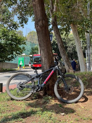 Bicicleta Eléctrica Trek Rail 9 2023