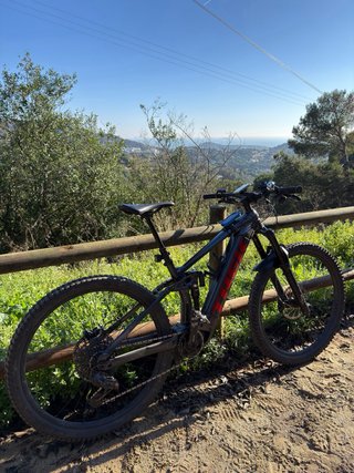 Bicicleta Eléctrica Trek Rail 9 2023