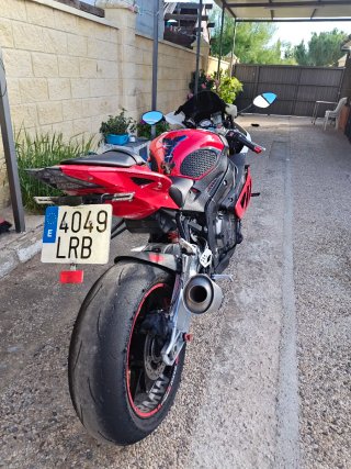 BMW S1000RR