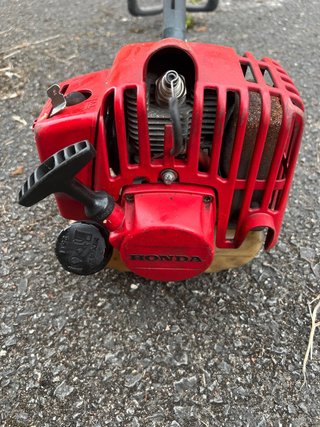 Desbrozadora Cortabordes Honda UMT 24