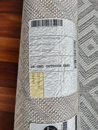 Alfombra geométrica gris y beige