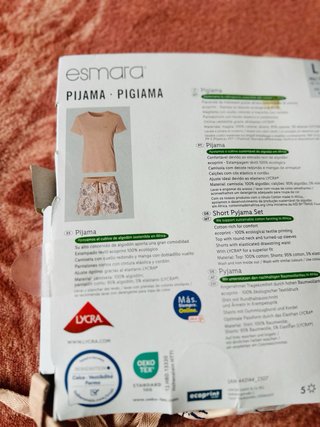 Cuatro Pijamas nuevos sin estrenar