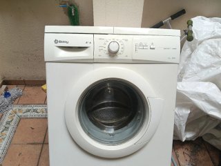 Lavadora Balay 6kg 1000rpm