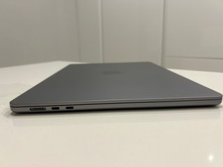 MacBook Air 15" M2 | 512GB SSD | 8GB RAM | 97% Bat