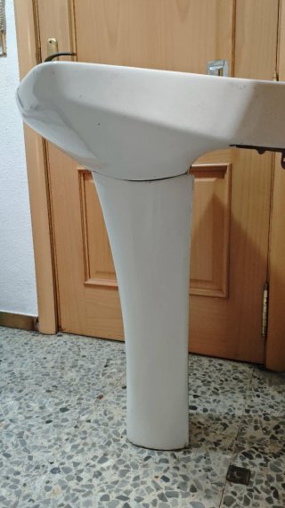Lavabo de porcelana blanco