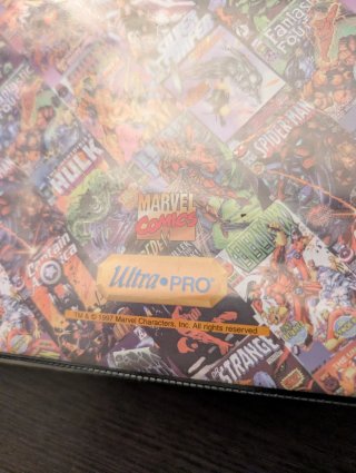Raccoglitore Marvel Super Heroes + carte Magic