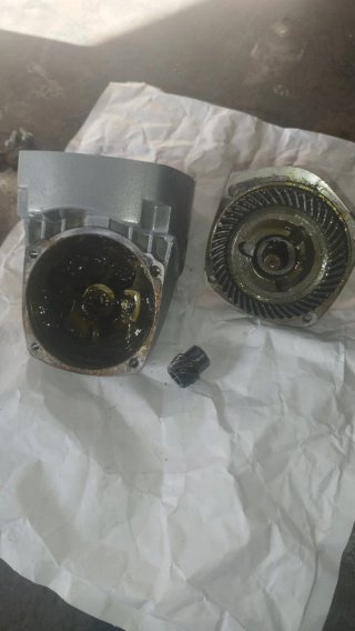 Radial Bosch GWS 22-230 JH Professional