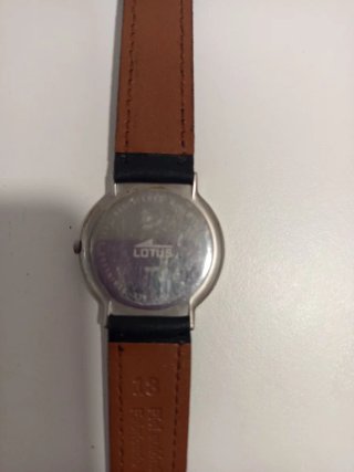 Reloj Lotus  15126 Correa Negra