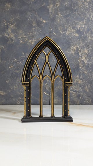 Janela Gótica Catedral Preto Dourado