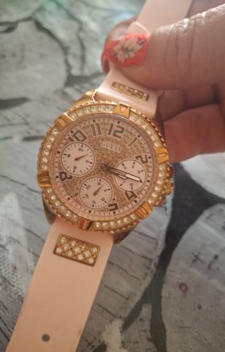 Reloj Guess Dorado y Rosa con Cristales