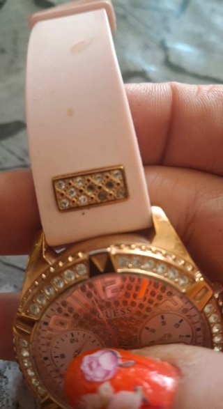 Reloj Guess Dorado y Rosa con Cristales