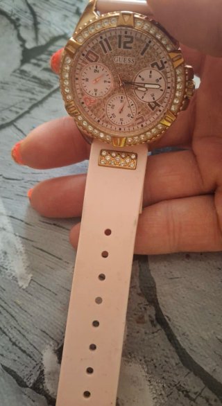 Reloj Guess Dorado y Rosa con Cristales