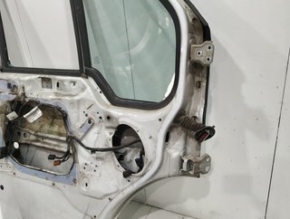 Puerta del izq ford transit caja cerrada 06 539163