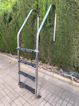 Escalera Astralpool Estándar Piscina