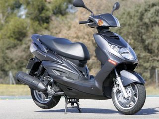 Yamaha Cignus 125cc Scooter Gris