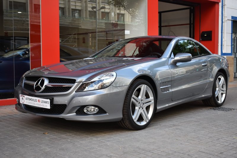 Mercedes-Benz  SL 2010 - foto 1