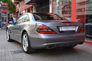 Mercedes-Benz  SL 2010