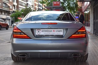 Mercedes-Benz  SL 2010