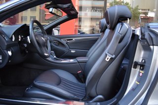Mercedes-Benz  SL 2010
