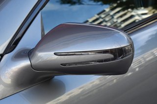 Mercedes-Benz  SL 2010