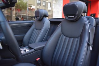Mercedes-Benz  SL 2010