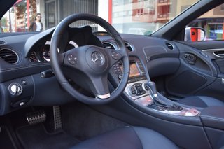 Mercedes-Benz  SL 2010