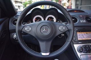 Mercedes-Benz  SL 2010