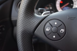 Mercedes-Benz  SL 2010