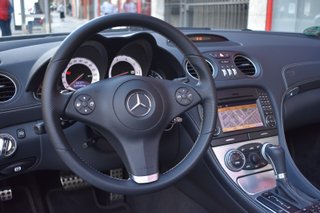 Mercedes-Benz  SL 2010