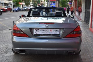 Mercedes-Benz  SL 2010